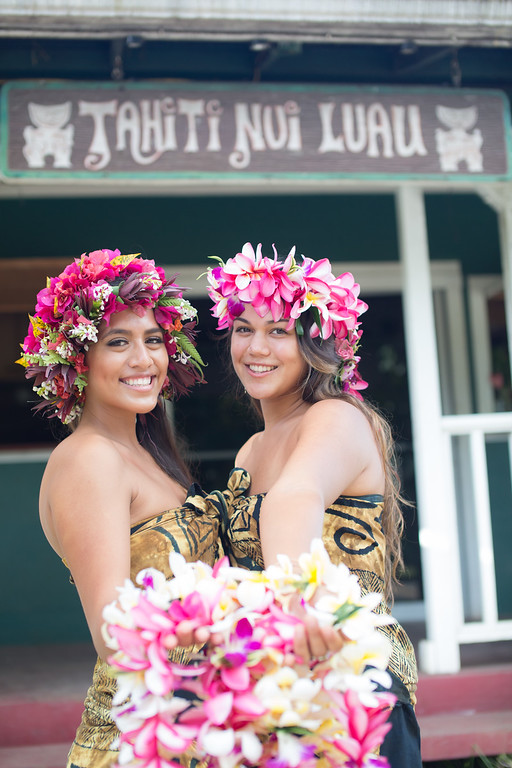 Kauai dinner luau